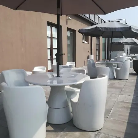 Penthouse 5 Min From Duomo Di 아파트